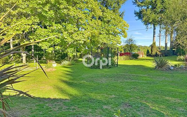 Maison à vendre    5 pièces •  Royères