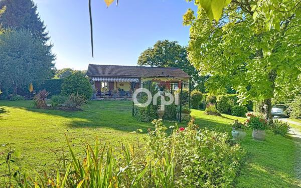 Maison à vendre    5 pièces •  Royères