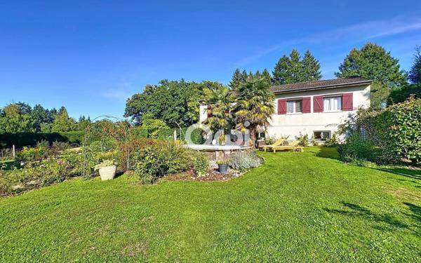 Maison à vendre    5 pièces •  Royères