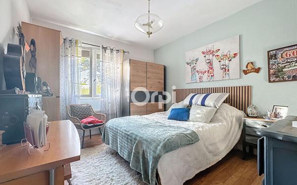 Maison à vendre    5 pièces •  Royères