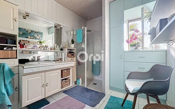 Maison à vendre    5 pièces •  Royères