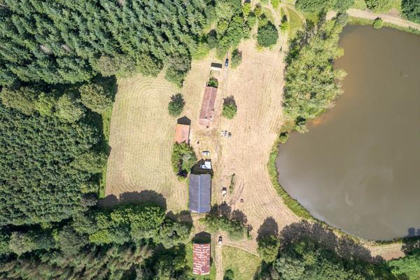 Propriété de loisirs Boussac 6 pièce(s) 232 m2