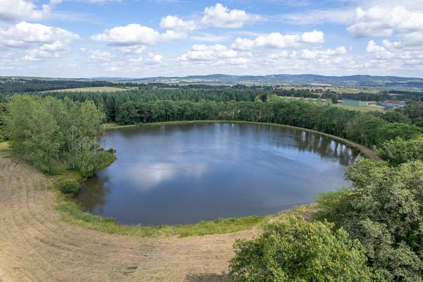 Propriété de loisirs Boussac 6 pièce(s) 232 m2