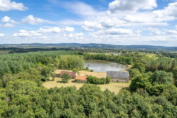 Propriété de loisirs Boussac 6 pièce(s) 232 m2