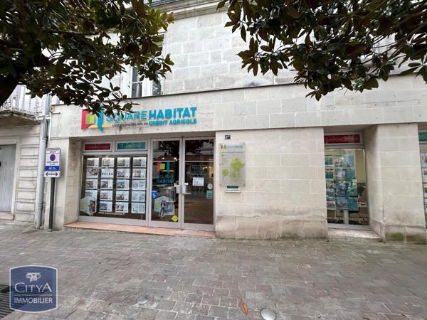 Local commercial à louer 94.2m²