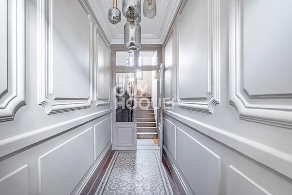 DUPLEX 3 PIECES - PLACE DES BOURGUIGNONS