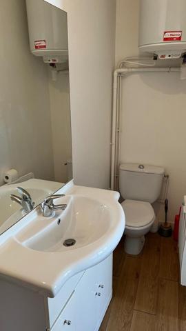 Appartement à POITIERS, 86000 - 1 pièce 16m²