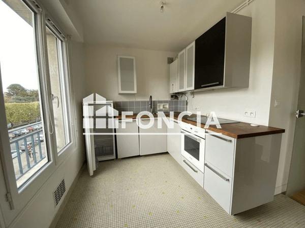 Location Appartement 4 pièces 79.45 m² - 17 ALLEE BACO Nantes 44000