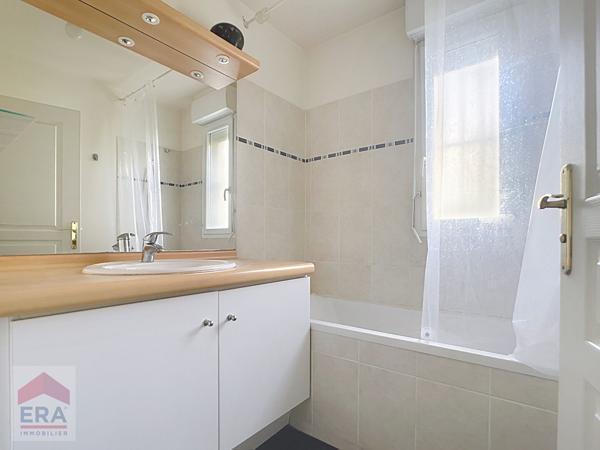 A vendre appartement type 4 Marseille 13014 haut du Merlan Terrasse Parking