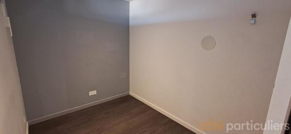 Location Local commercial92 m² - 5 Pièces - FLAVIN (12450)