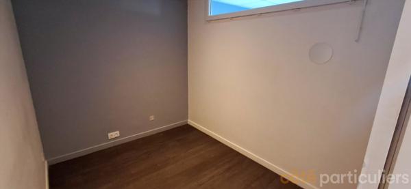 Location Local commercial92 m² - 5 Pièces - FLAVIN (12450)