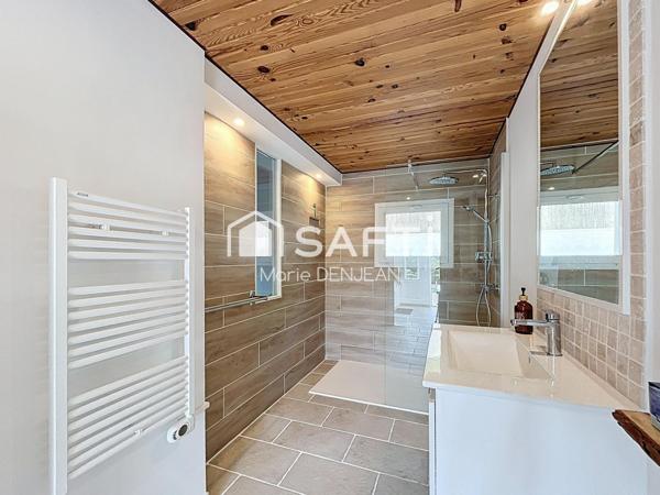 Maison + 2 Gîtes meublés, terrain de 2864 m².