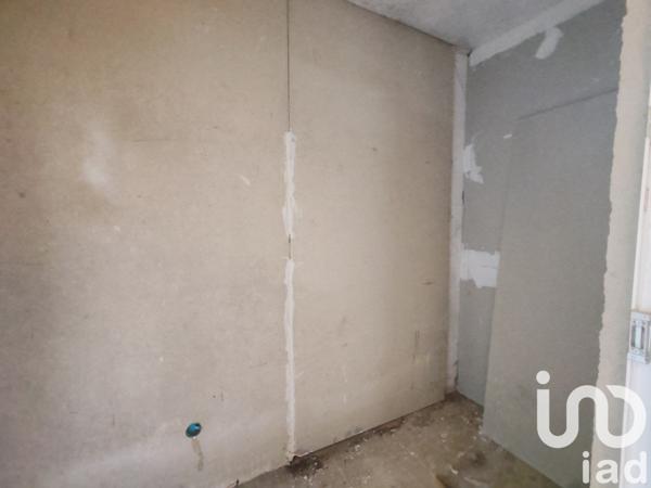 Grange 1 pièce de 33 m² à Château-Renault (37110)