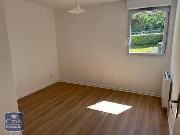 Appartement à louer 2 pièces 43.96m² La Ferté-Gaucher (77320)
