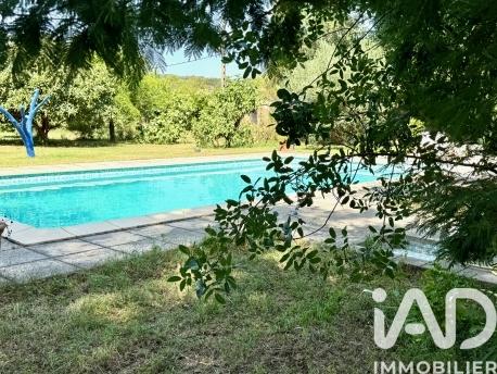Maison à vendre 10 pièces 250 m² Bagnols-sur-Cèze