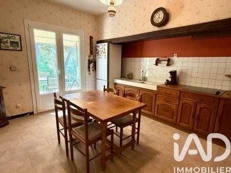 Maison à vendre 10 pièces 250 m² Bagnols-sur-Cèze