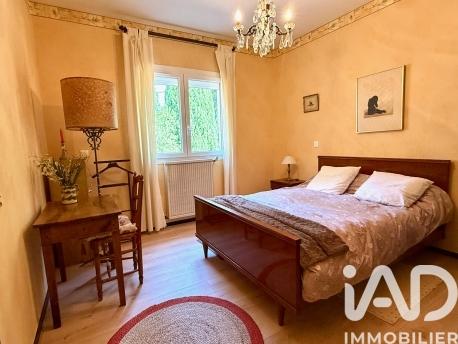 Maison à vendre 10 pièces 250 m² Bagnols-sur-Cèze