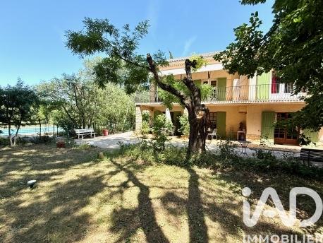 Maison à vendre 10 pièces 250 m² Bagnols-sur-Cèze