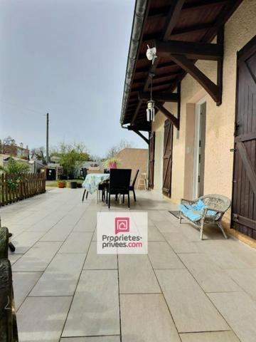 Dept 33 - La Teste De Buch- Maison 5 pièce(s) 79 m2 avec terrasse, son jardin de 745m² et un garage indépendant, une véranda de 10m2 et une buanderie de 15m2 soit une surface utile de 104m2