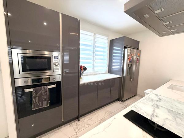 A vendre - MARIGNANE Maison 5/6 pièces 110 m2 - Piscine - Stationnements