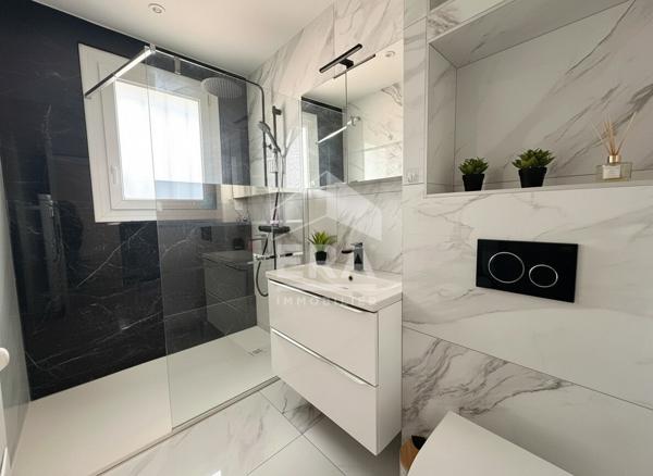 A vendre - MARIGNANE Maison 5/6 pièces 110 m2 - Piscine - Stationnements