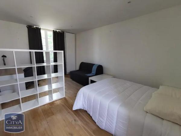 Appartement à louer 1 pièce 32.34m² Val des Vignes (16175)