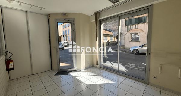 À vendre Local commercial 110 m² - Digne-les-bains 04000
