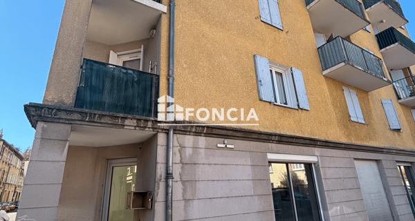 À vendre Local commercial 110 m² - Digne-les-bains 04000