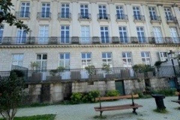 Louer appartement 5 pièces de 177 m²