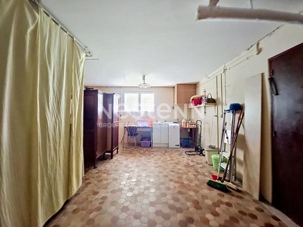 Maison familiale, 4 chambres avec jardin arboré, véranda et espace indépendant