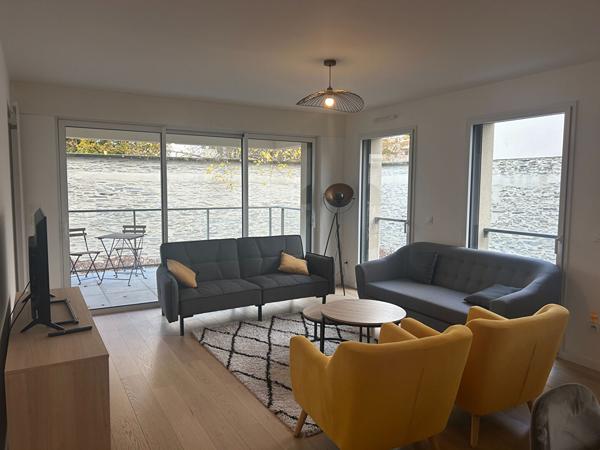 A louer - Centre ville d'Angers - Appartement T3 meublé avec terrasse et place de parking