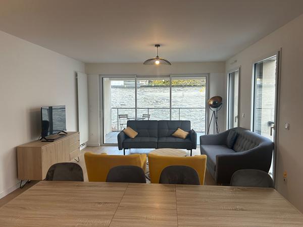 A louer - Centre ville d'Angers - Appartement T3 meublé avec terrasse et place de parking