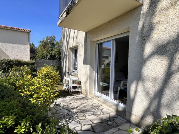 ROYAN - Quartier du Parc - Appartement T2 avec Jardin, cave et Parking