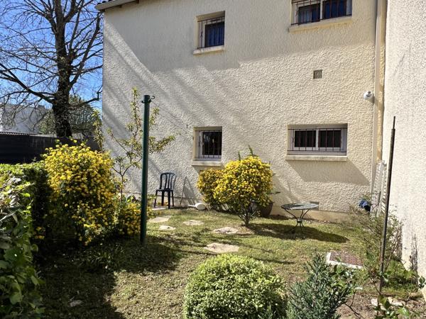 ROYAN - Quartier du Parc - Appartement T2 avec Jardin, cave et Parking