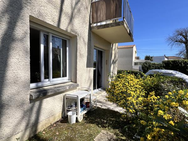 ROYAN - Quartier du Parc - Appartement T2 avec Jardin, cave et Parking