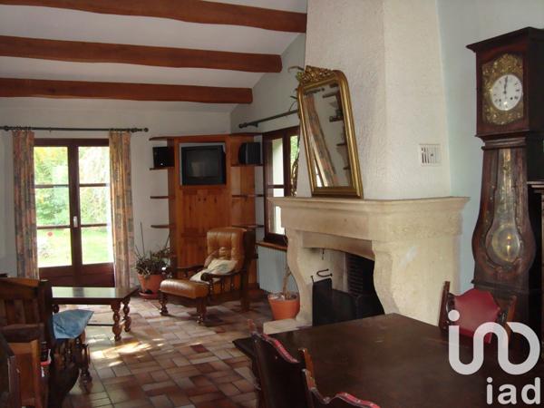 Maison de campagne 4 pièces de 120 m² à La Boissière-des-Landes (85430)