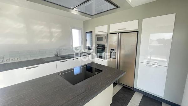 Appartement 4 pièces avec garage, vendu loué, EXCLUSIVITE pour INVESTISSEUR - À vendre à Cabestany (66330)
