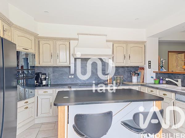 Maison à vendre 8 pièces 205 m² Tournan-en-Brie