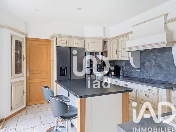 Maison à vendre 8 pièces 205 m² Tournan-en-Brie