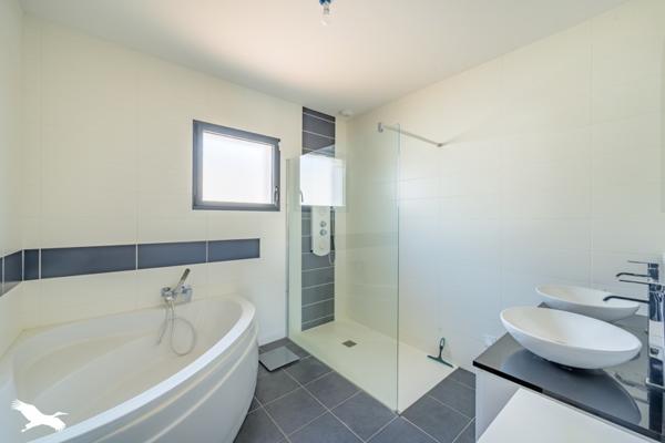 Maison 530 400 € Biscarrosse 5 p 144 m² DPE C