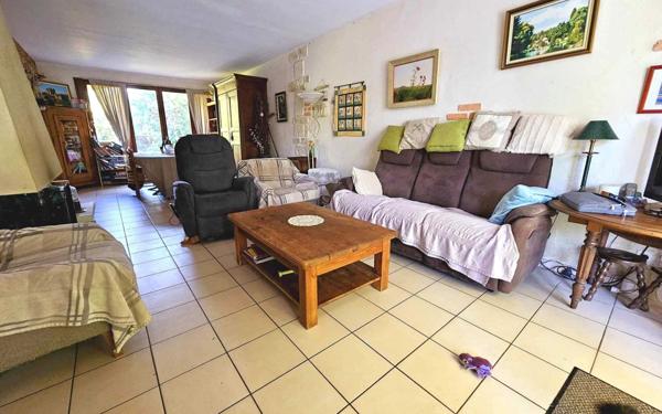 Maison à vendre    6 pièces •  Saintry-sur-Seine