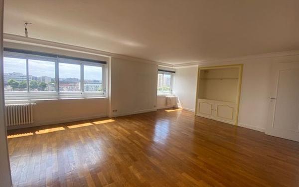 Appartement à louer    3 pièces • 90 m2 Rouen