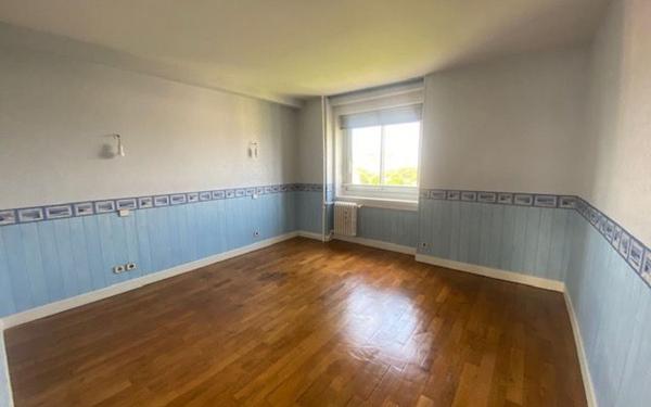 Appartement à louer    3 pièces • 90 m2 Rouen