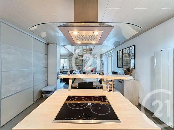 Appartement T5 à vendre  5 pièces - 109,05 m2 CHAMPEY - 70