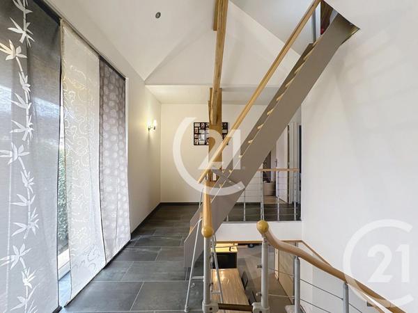 Appartement T5 à vendre  5 pièces - 109,05 m2 CHAMPEY - 70