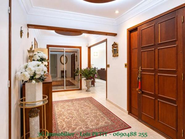 Vente / Appartement T6