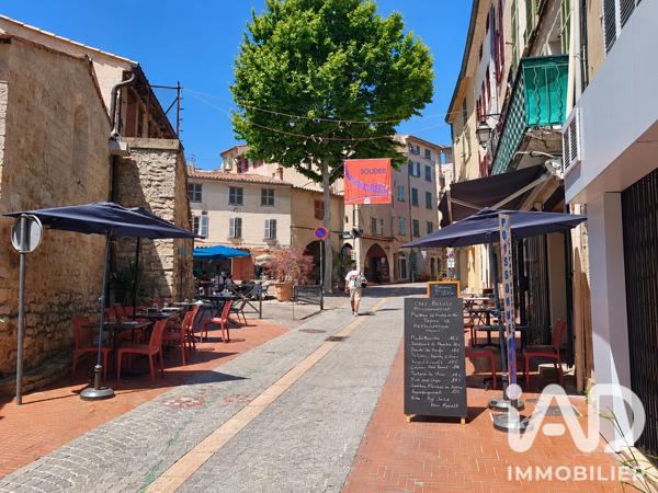 Droit au bail à vendre 66 m² Ollioules