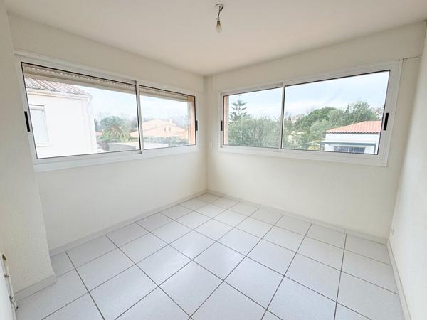 TOULOUGES : Maison 4 faces - 5 pièces 112 m² avec garage et jardin de 360 m².