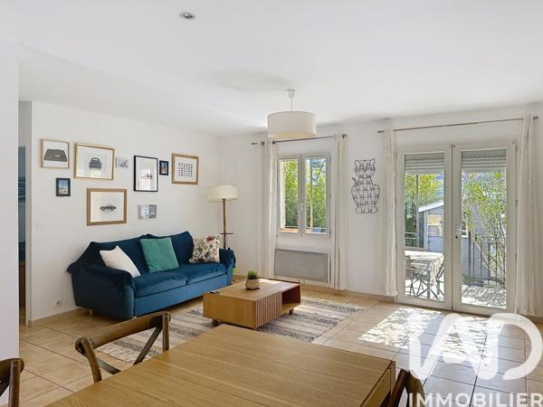 Maison à vendre 5 pièces 84 m² Entraigues-sur-la-Sorgue