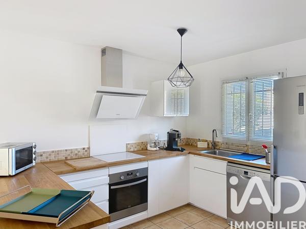 Maison à vendre 5 pièces 84 m² Entraigues-sur-la-Sorgue